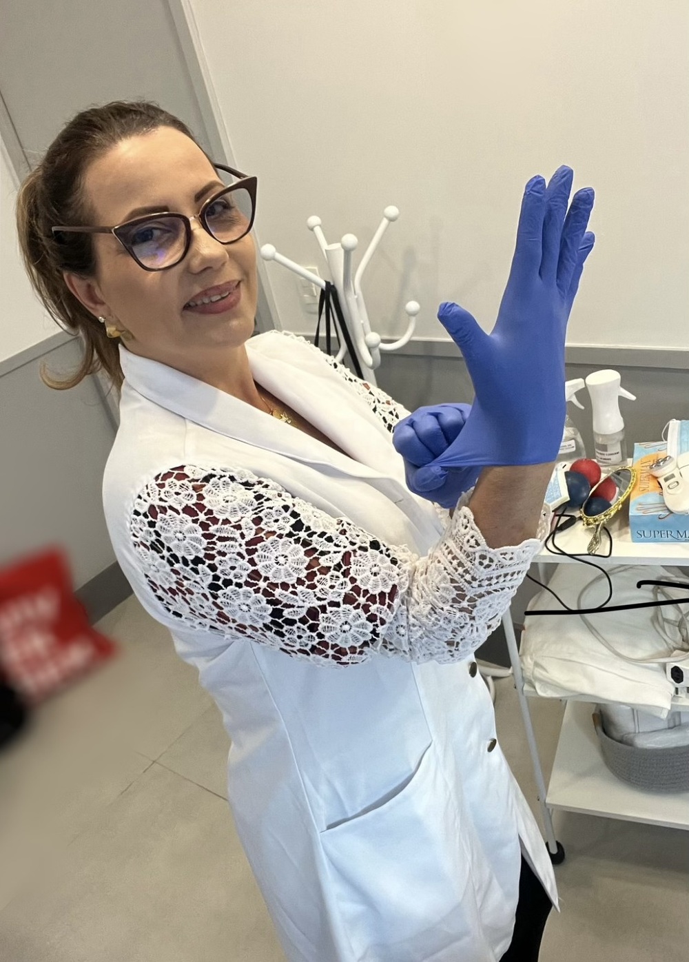 Dra. Isadora Vianna é uma referência no mercado da Medicina Estética. 