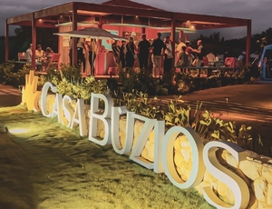 Búzios eleva padrão de luxo com Rocka Snack Bar e Lounge, no Casa Búzios