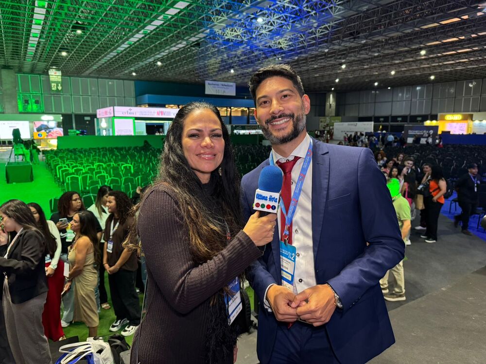Perito criminal Dr. Thiago Massuda atrai multidão de estudantes interessados em ciências forenses durante o Biomedicine in Rio