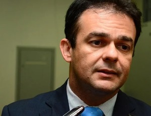 ‘Minha integridade física está ameaçada’, diz advogado brasileiro de Evo, na Bolívia