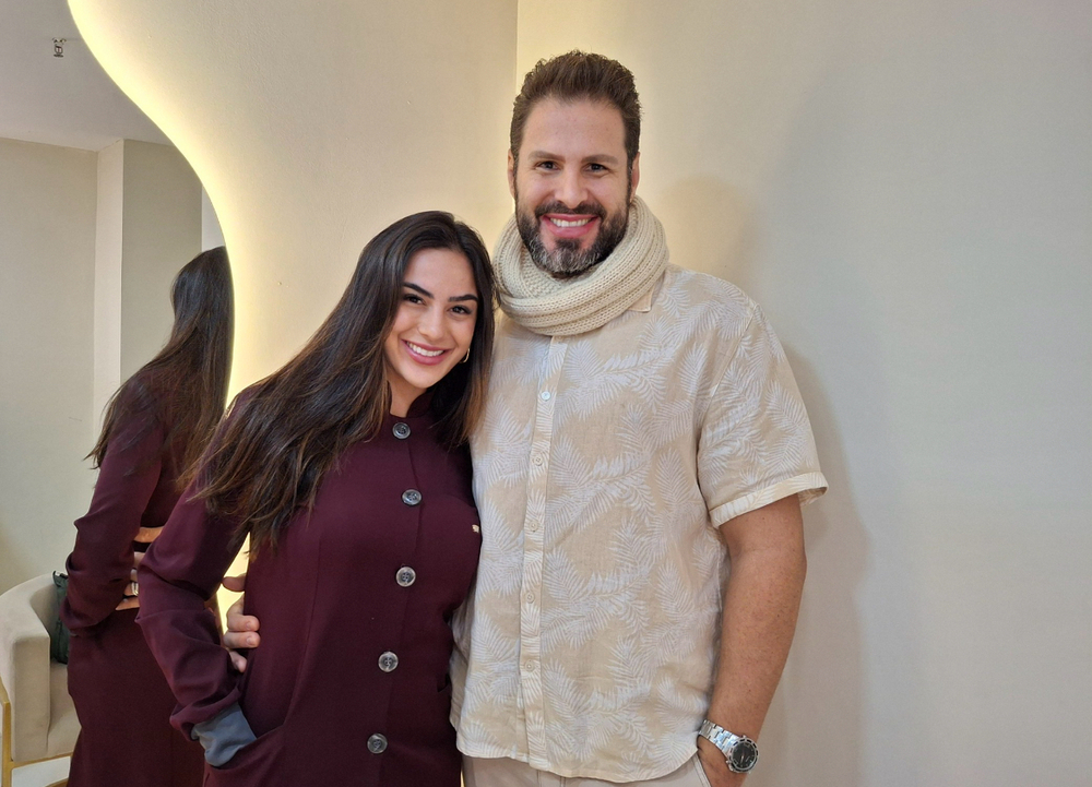 Bernardo Langlott faz Botox no Instituto Neves com a Dra. Julia Paula Neves: 