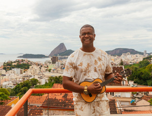 Charlles André comanda Tô De Rolê e Convidados no Centro Cultural Tia Doca em especial ao Dia dos Namorados