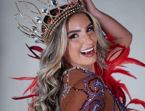 Carolane silva é a nova rainha de bateria da inocentes de belford roxo
