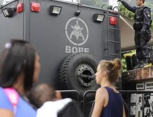 Castro exonera comandantes do Bope, do COE e afasta 12 PMs após ação em festa junina