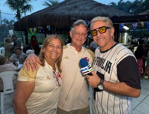 Jorginho celebra 70 anos com festa emocionante cercado de família e amigos