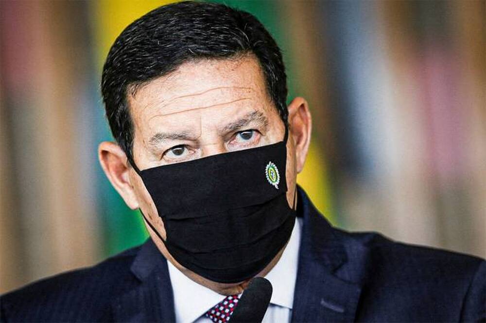 Mourão faz alerta sobre os limites do judiciário e pede diálogo 