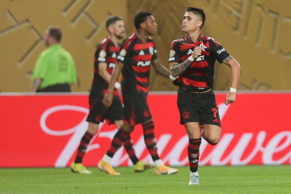 Flamengo estreia bem, vence o Esperance e mostra cartão de visitas no Mundial