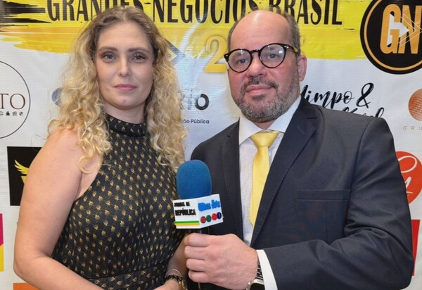 Chris Klegin revela como sua agência Búzios Model está descobrindo talentos na Região dos Lagos
