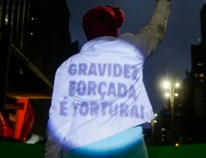 MPRJ ajuíza ação para que o município do Rio não afixe cartazes contrários ao aborto na rede municipal de saúde