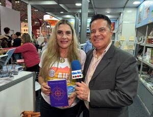 Bienal do Livro 2025 recebe obra poética e coletânea feminina com Marcia Schweizer