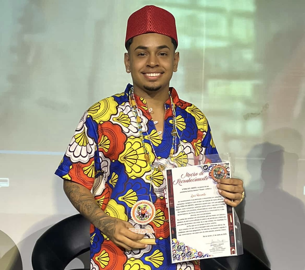 Gabriel de Logun Edé é homenageado com Moção de Reconhecimento durante tributo à Imprensa de Axé
