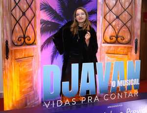 Sophia Ellen prestigia ‘Djavan - O Musical: Vidas Pra Contar’