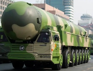 China acelera expansão nuclear e muda o tabuleiro estratégico global