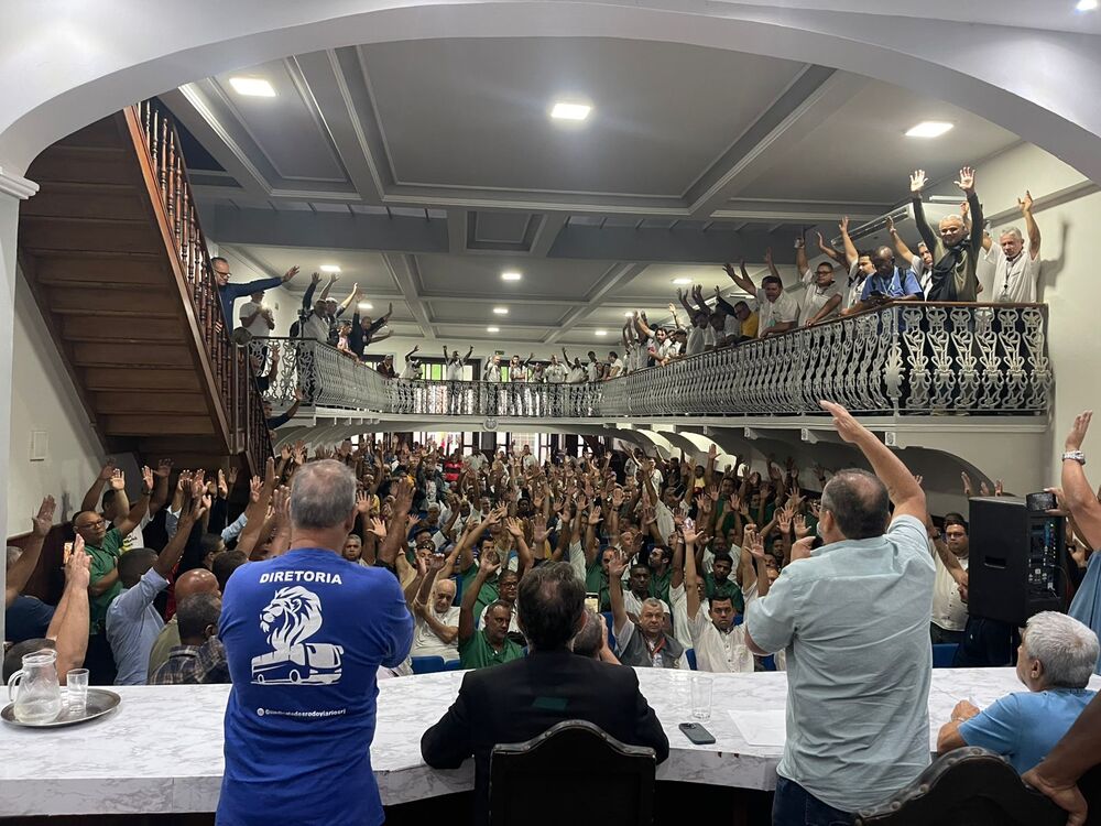 Rodoviários: Categoria não aceita fim do passe livre com Implementação do bilhete 'Jaé' e proposta de empresários de ônibus é rejeitada. Paralisação não está descartada 