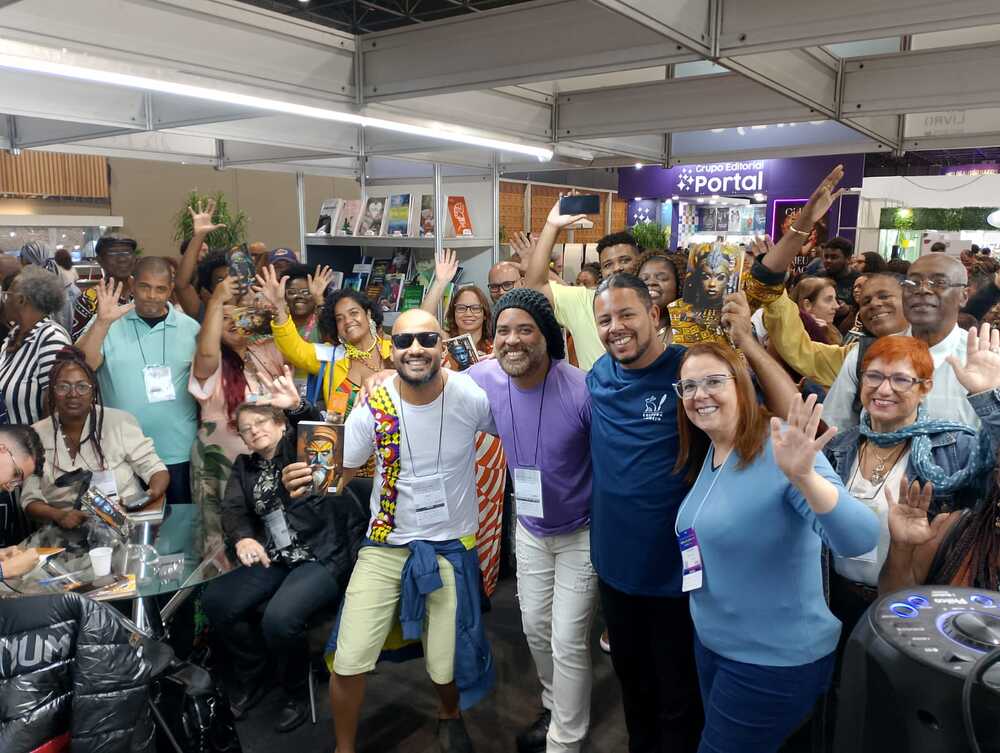 Resumão: Projeto 'Se tens um dom, seja!'