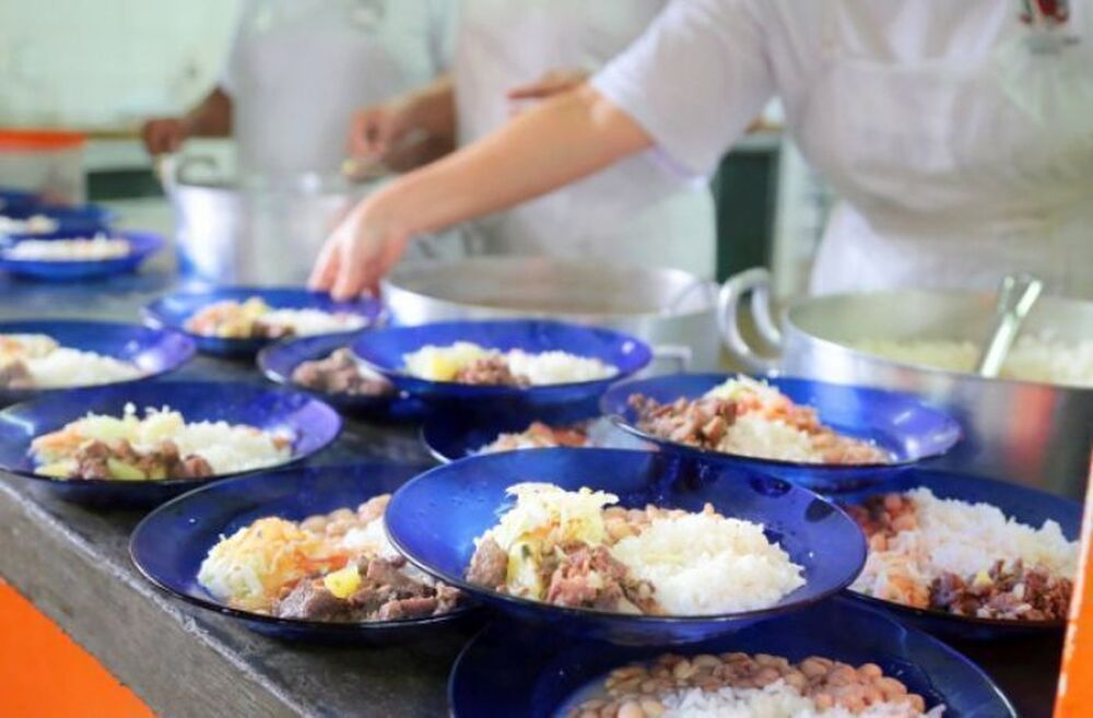 Cade aplica multa milionária por fraude na merenda escolar em municípios de São Paulo