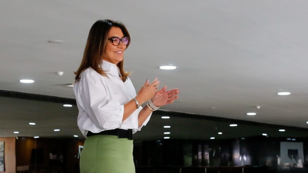 Governo Lula entra em colapso de credibilidade com apenas 23,9% de aprovação