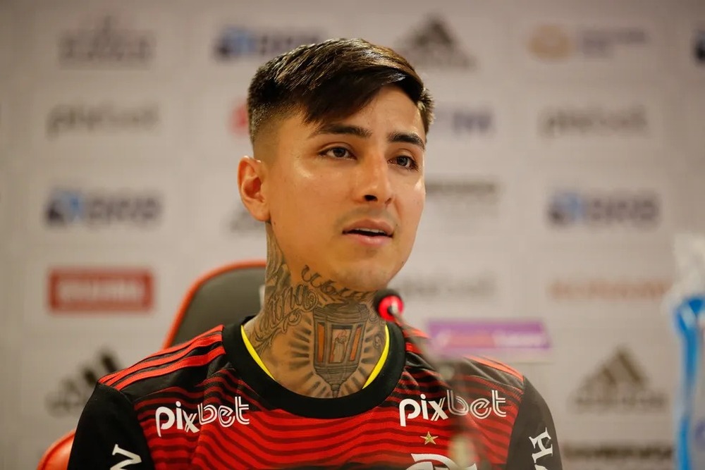 Flamengo emite nota oficial sobre Erick Pulgar