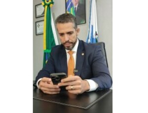 ASSISTA: Deputado Rodrigo Amorim detona Eduardo Paes após reclamação da perda do Sambódromo 'Você nunca será governador'