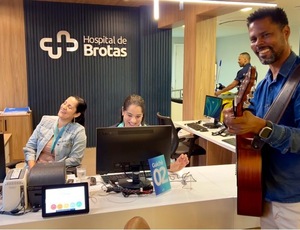 Hospital de Brotas, em Salvador, celebra um ano com Coral da PMBA e ações de musicoterapia itinerante