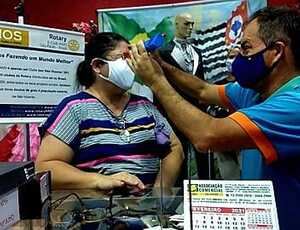 Projeto “Visão do Futuro” oferece óculos gratuitos a pessoas em situação de vulnerabilidade social em São Vicente (SP)