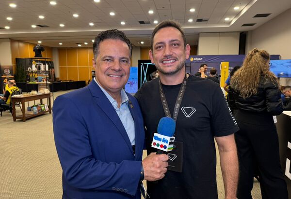 Davi Vianna: Empresário, palestrante e piloto profissional destaca importância do intercâmbio cultural no X Business