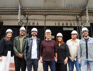 Prefeito de Niterói visita obras de recuperação do Cinema Icaraí