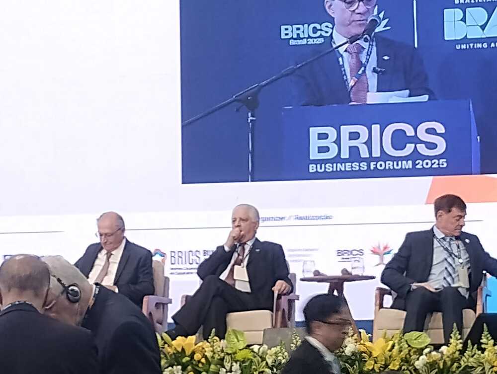 Encontros de Alto Nível Marcam Fórum de Negócios do BRICS no Brasil