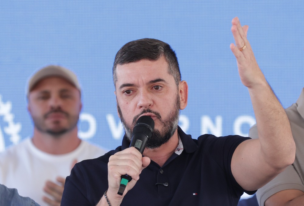 Rodrigo Bacellar anuncia base do Segurança Presente e dá início a obras de pavimentação em Búzios