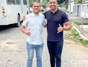 Asfalto chega a três bairros com apoio do vereador Douglas Nadaes e do deputado estadual Felipinho Ravis