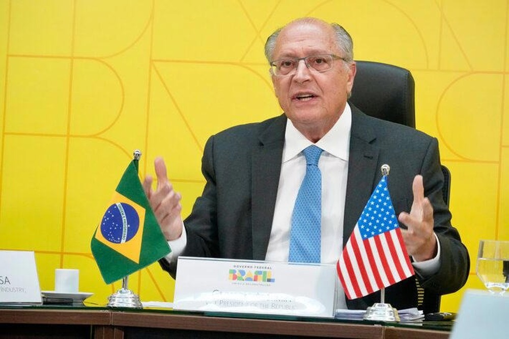 Trump, Tarifas e a Sombra Americana no Brasil