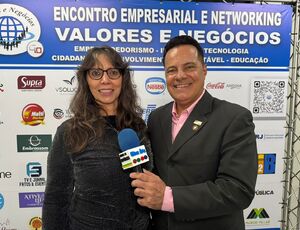 Simone Soares celebra seis anos do Valores e Negócios: Tecnologia humanizada e economia colaborativa transformam vidas