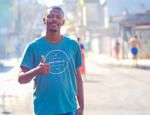 Prefeitura de Meriti e Governo do Estado levam asfalto e novas calçadas ao bairro Éden