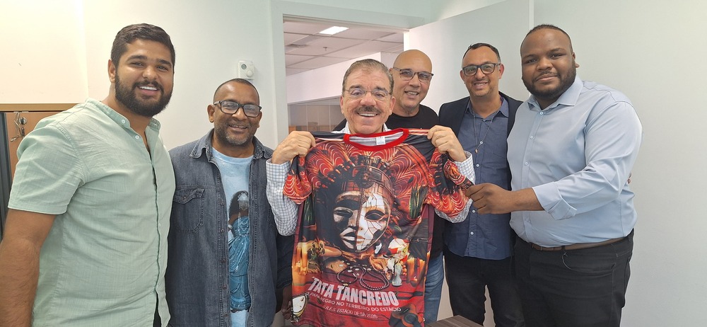 Átila Nunes confirma presença em reunião para Carnaval 2026 com homenagem ao Papa Negro