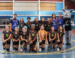 Nova Iguaçu vence rodada dupla, garante vaga na semifinal da Taça Ouro e segue invicto no Estadual Sub-14 feminino
