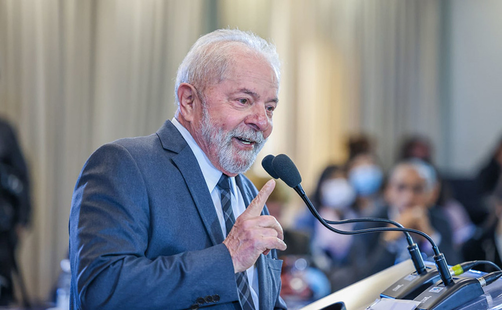 Lula bate o martelo e veta aumento de deputados: freio de arrumação ou medo da conta?