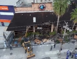 Prefeitura demole restaurante irregular na Barra da Tijuca após 19 anos de infrações