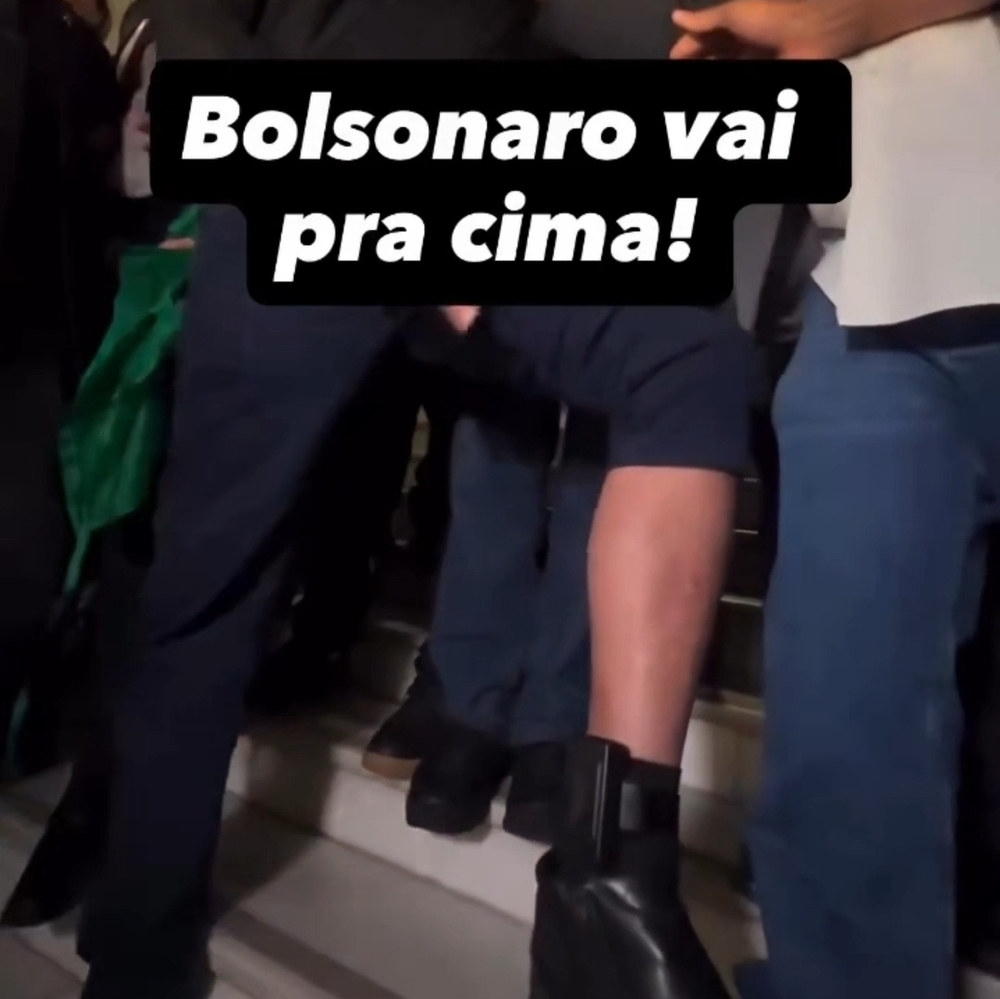 Proibido de usar redes sociais, Bolsonaro não pode dar entrevistas ou será preso