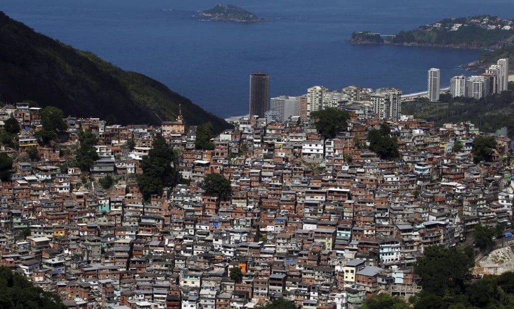 Favela é endereço, não sentença: onde mora o povo que rala, consome, e vive no centro das cidades