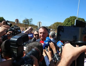 Defesa responde Moraes e diz que Bolsonaro não descumpriu restrições