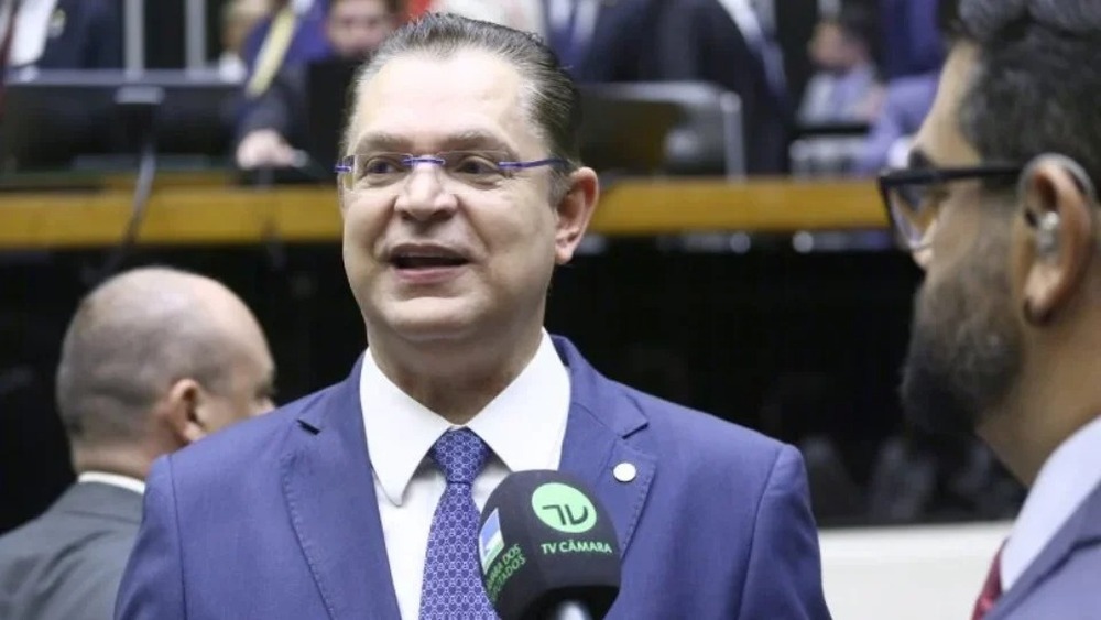 Crise no bolsonarismo: anistia enterrada, sanções no radar e tensão interna no PL
