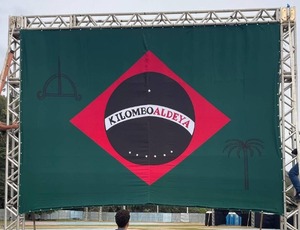 Petrópolis: Guarda retira obra de artista de festival do Sesc após polêmica com bandeira do Brasil