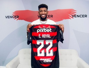 Flamengo anuncia substituto do Wesley na lateral até 2028