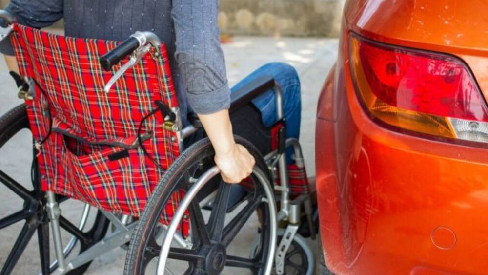 Governo vai cortar isenção de impostos para PCD que não usa carro adaptado a partir de 2026