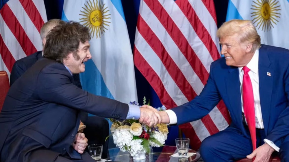 Milei negocia acordo para argentinos entrarem nos EUA sem visto