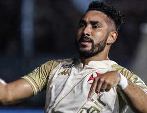 Justiça aceita denúncia contra Dimitri Payet por violência psicológica contra advogada