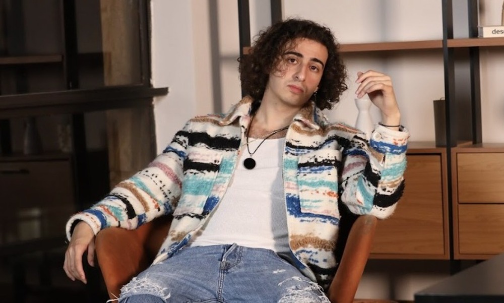 Nick Souza convida Papi AQ misturando funk carioca e mineiro em “Abre Espaço” 
