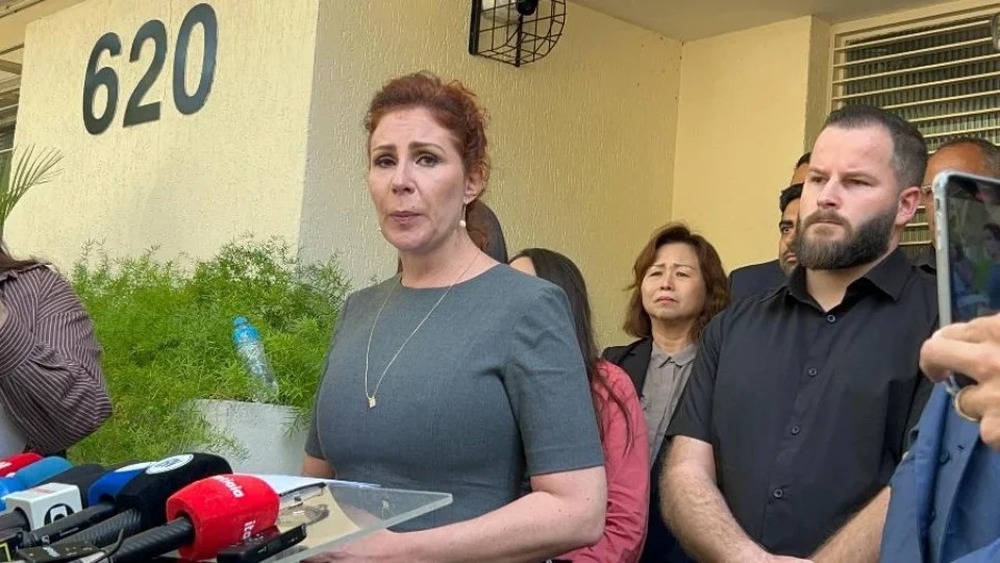 Polícia italiana prende Carla Zambelli, foragida da Justiça brasileira