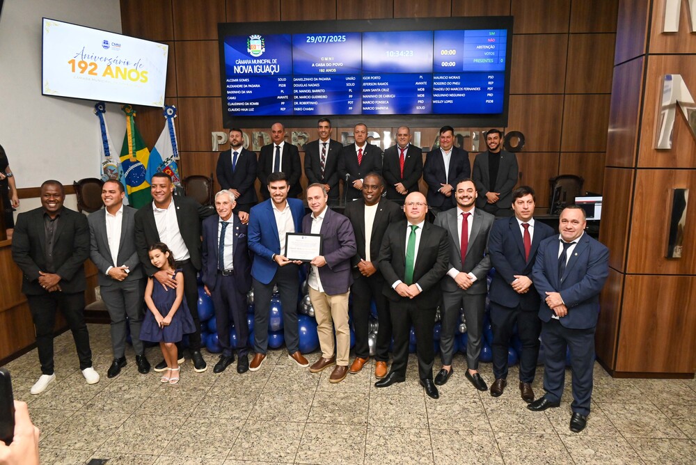 Solenidade de homenagens marca os 192 anos da Câmara Municipal de Nova Iguaçu