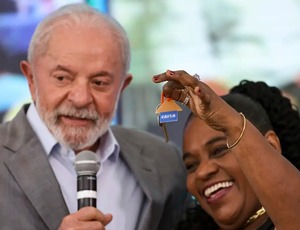 Lula cobra recursos para crédito imobiliário para classe média